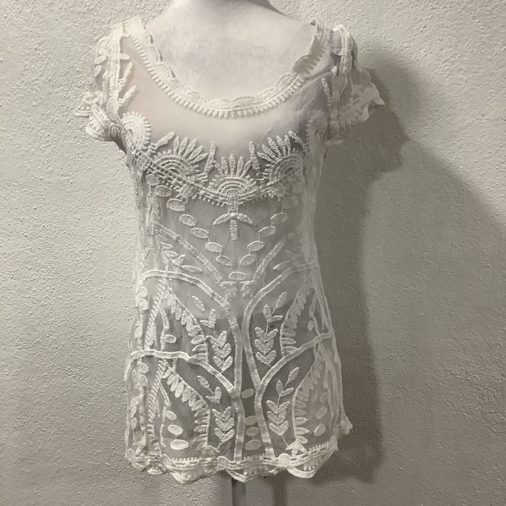 CAPRI Embroidered Mesh Floral Lace Top Small Blouse Fairy  Short Sleeve Y2K